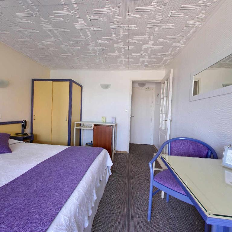 Hotel Azur Bord De Mer La Grande Motte Oda fotoğraf